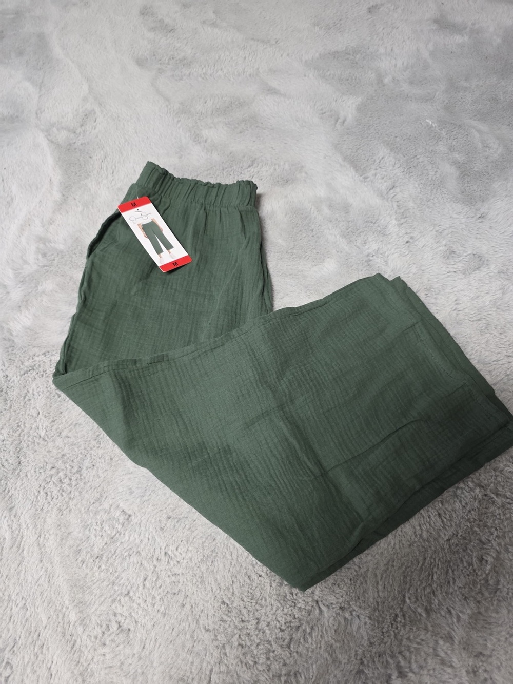 Jessica Simpson women’s Olive Green Casual Chinos - Picture 2 of 4